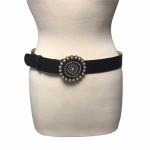 Pearl Buckle Leather Belt